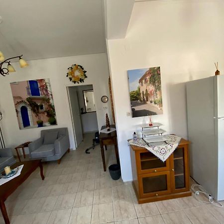 Gallery Apartments Ліксурі Екстер'єр фото