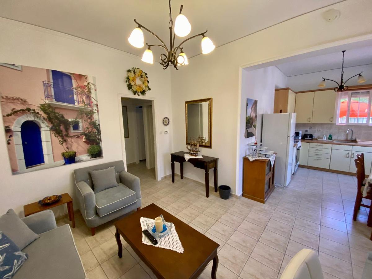 Gallery Apartments Ліксурі Екстер'єр фото
