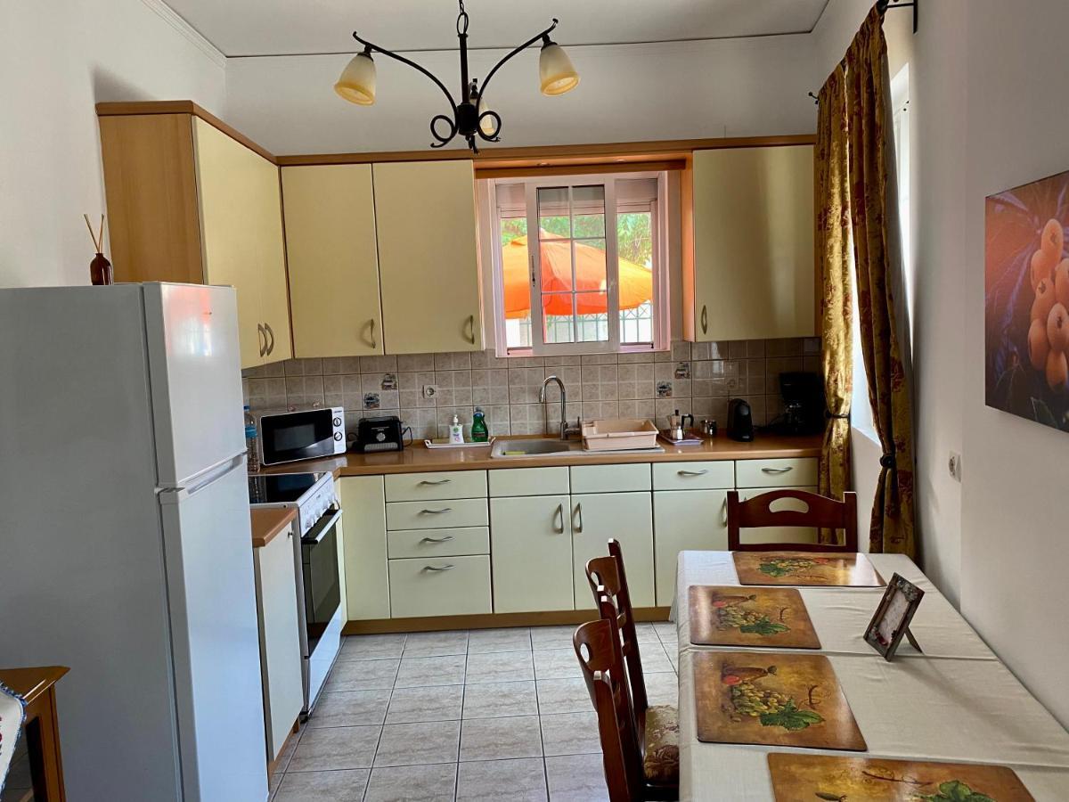 Gallery Apartments Ліксурі Екстер'єр фото
