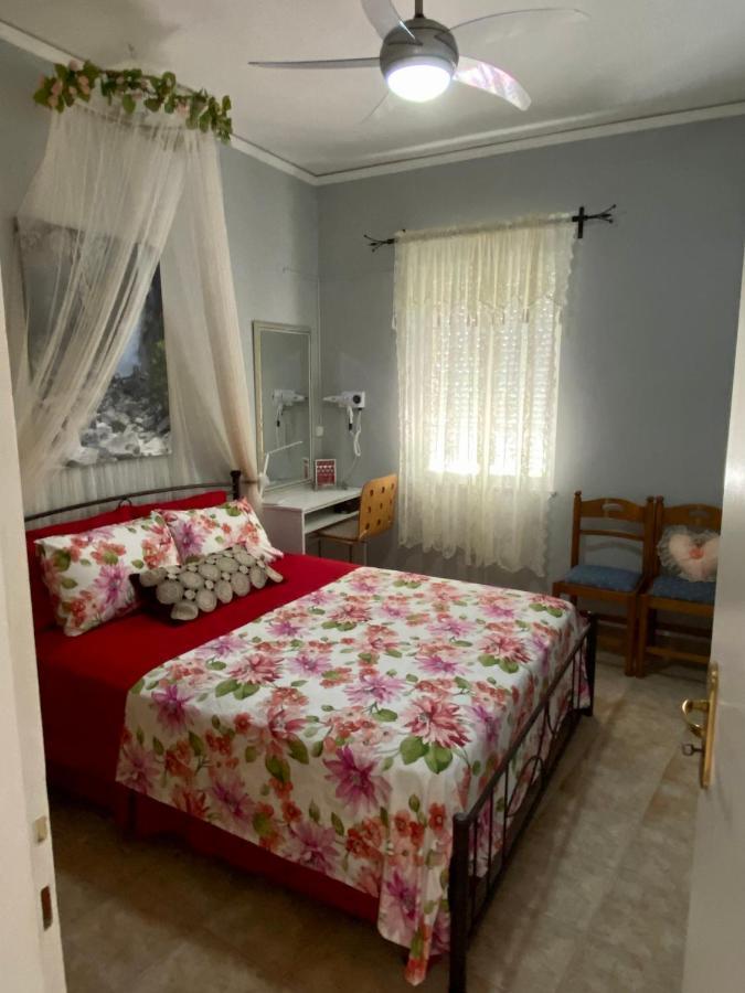 Gallery Apartments Ліксурі Екстер'єр фото